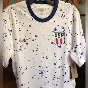 Nike men’s USMNT soccer jersey size Medium